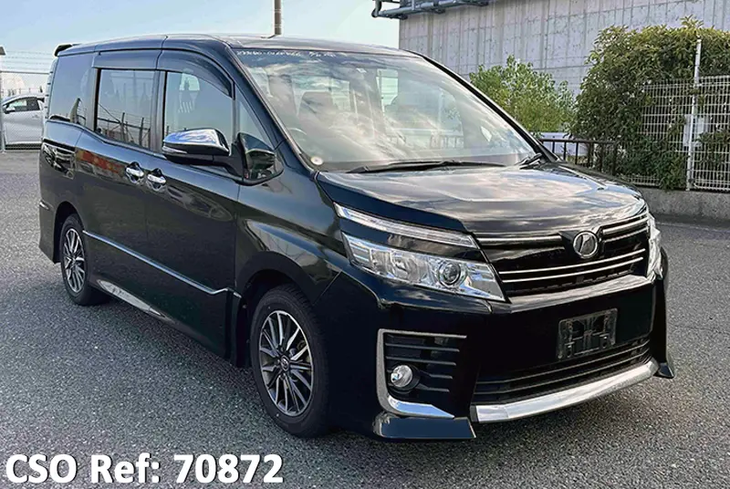 Toyota / Voxy 2015